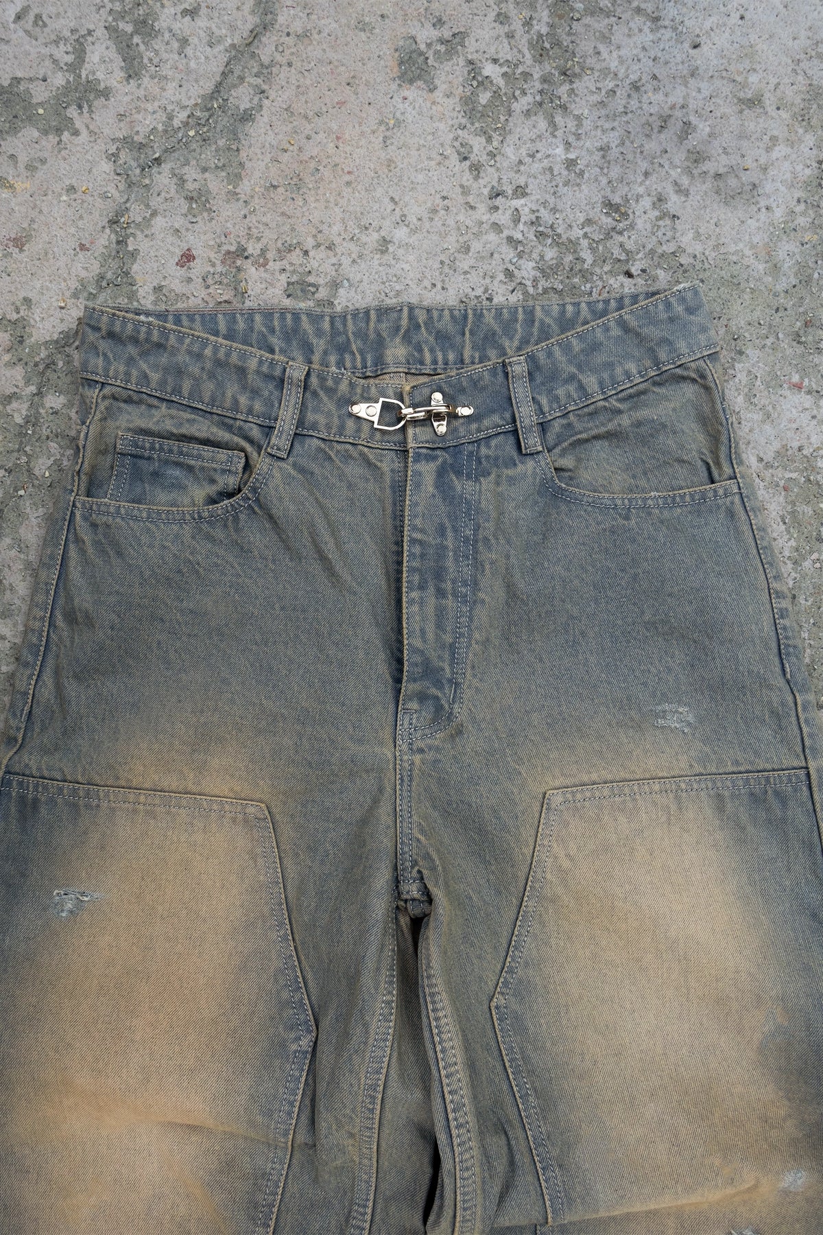 Mud-wash Carpenter denim