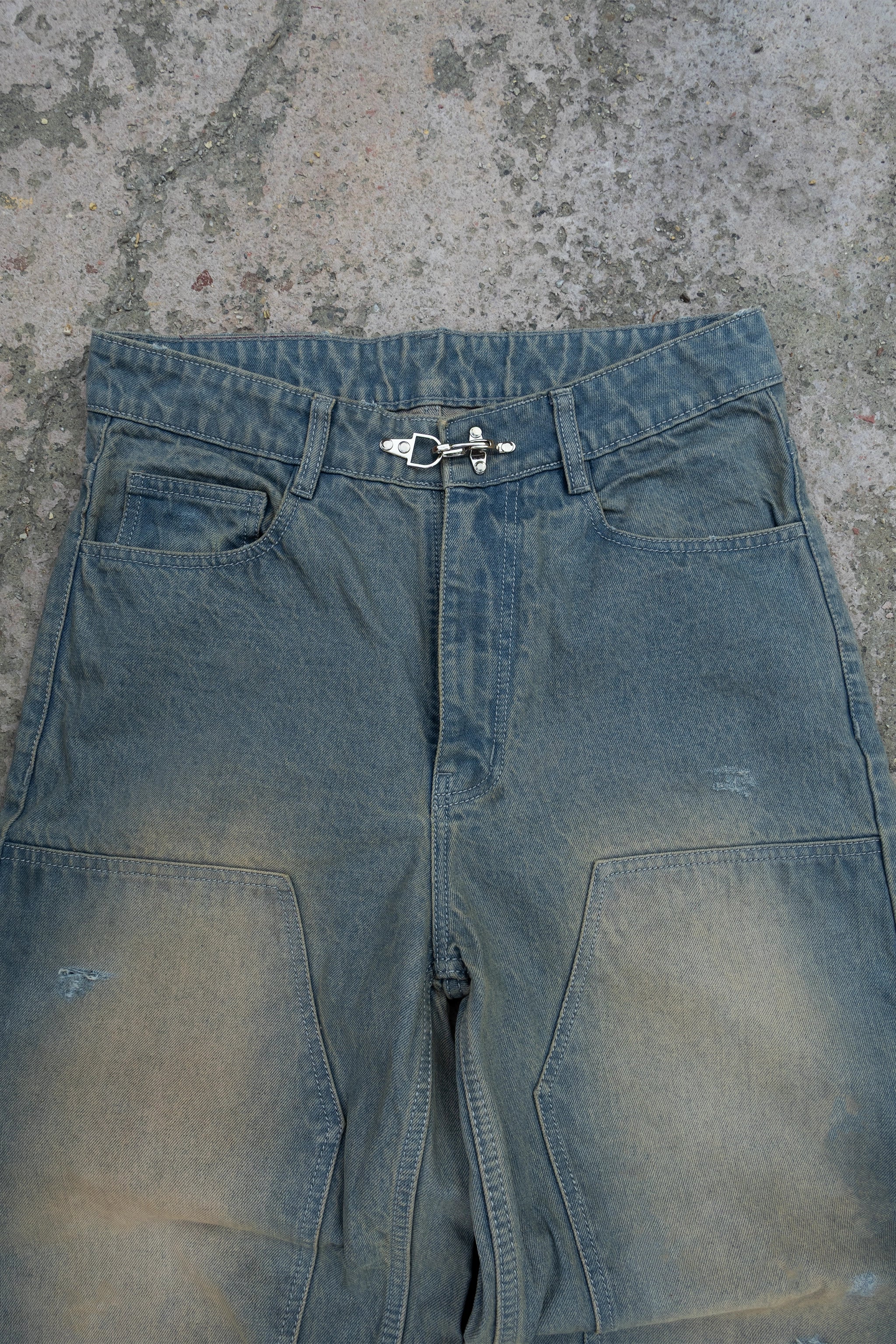 Mud-wash Carpenter denim