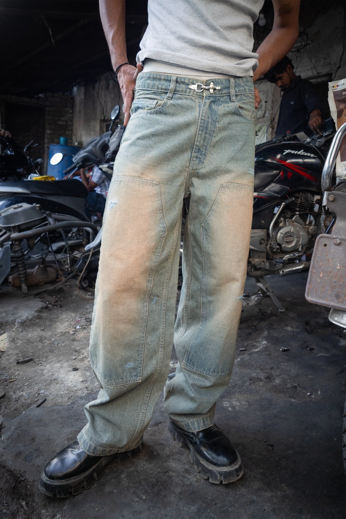 Mud-wash Carpenter denim